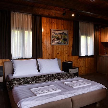 Etno Selo Moj Zavicaj Villa Gornji Milanovac Eksteriør billede
