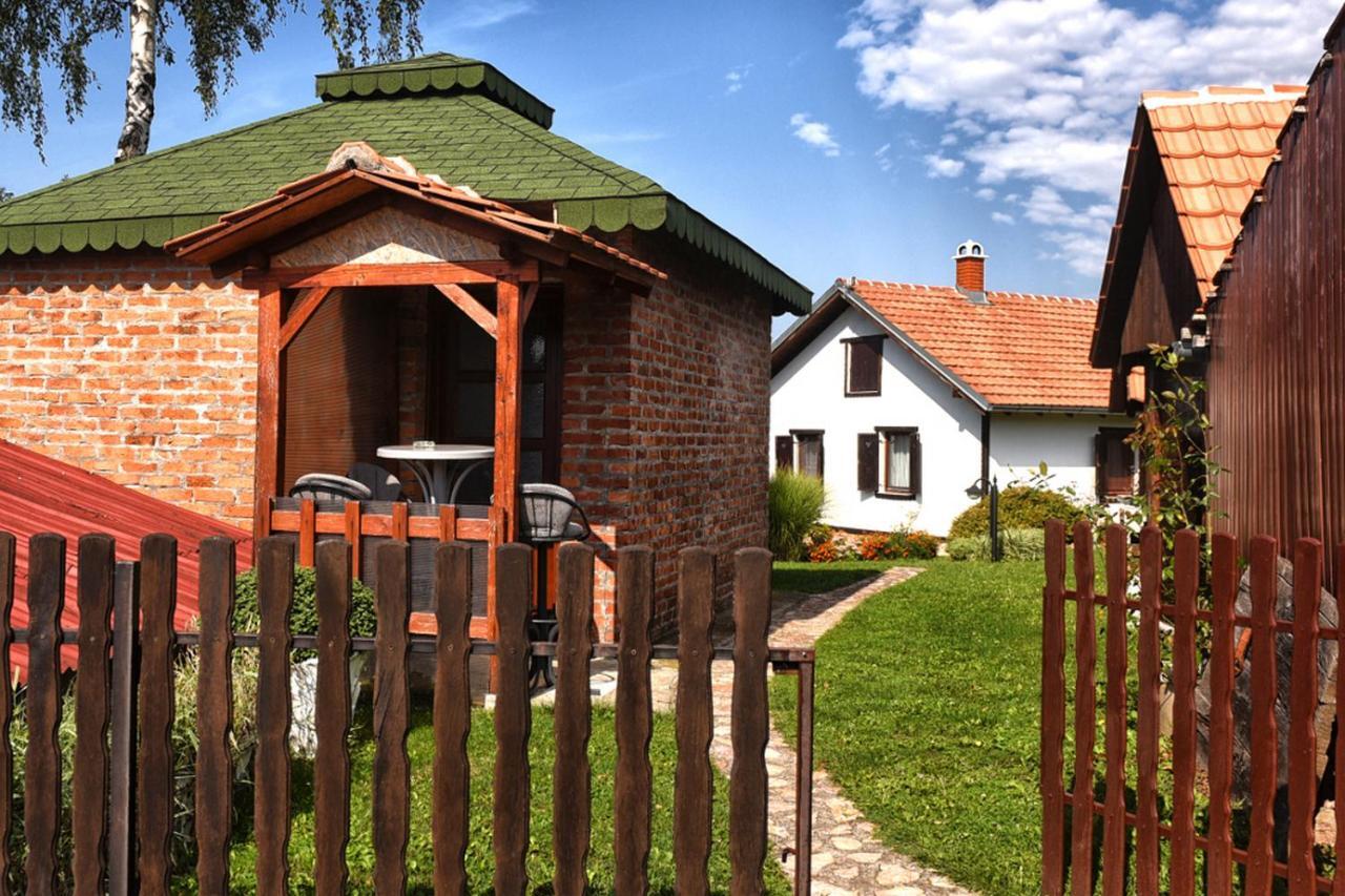 Etno Selo Moj Zavicaj Villa Gornji Milanovac Eksteriør billede