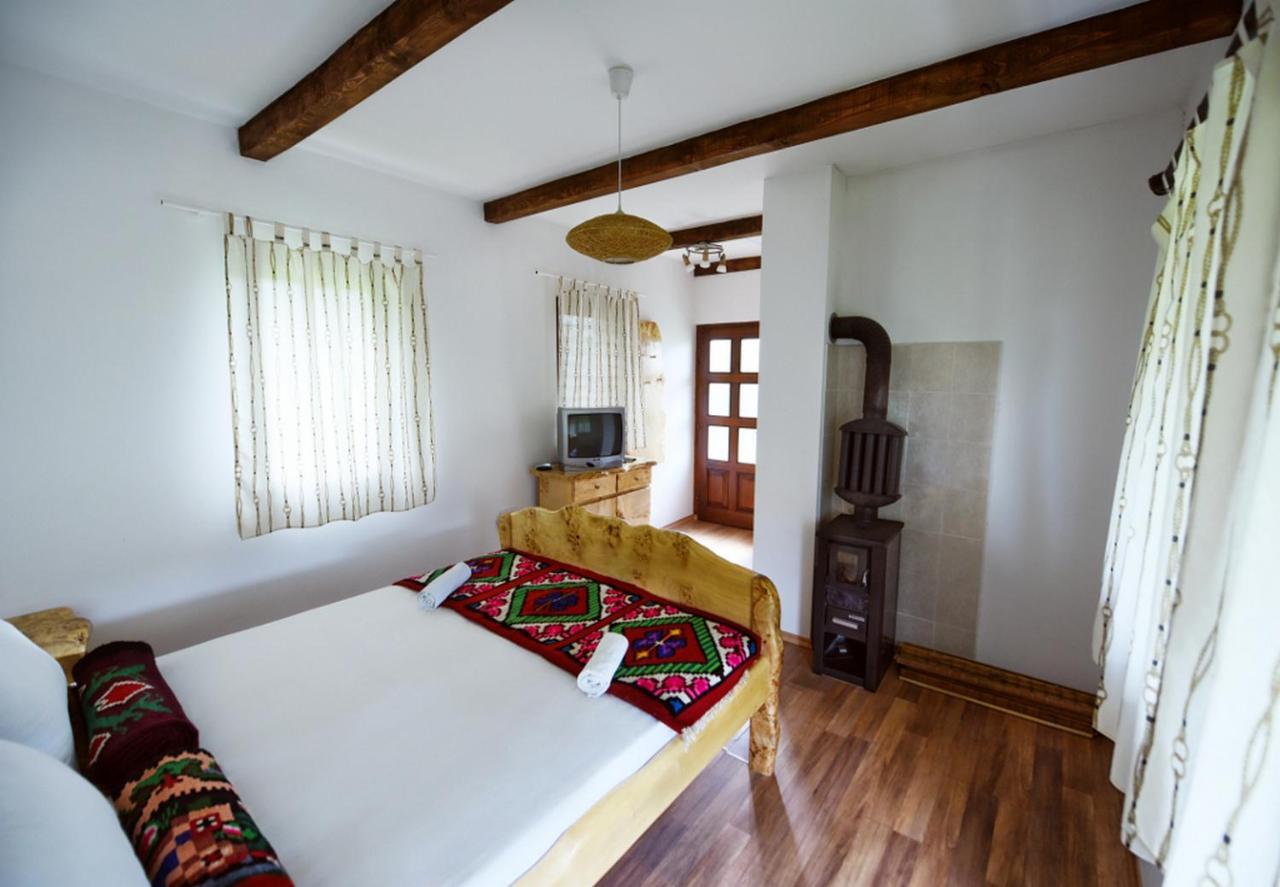 Etno Selo Moj Zavicaj Villa Gornji Milanovac Eksteriør billede